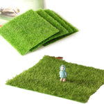 Load image into Gallery viewer, 1pc Artificial Green Grass Mini Doll house Accessories Toys 15*15CM Fake Moss Furniture Courtyard Pretend Play Garden Toys for K
